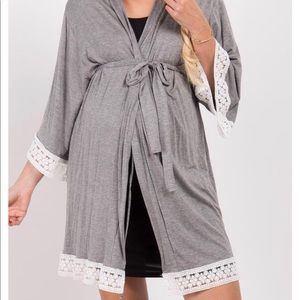 NWOT Pink blush Delivery/Nursing Maternity Robe.